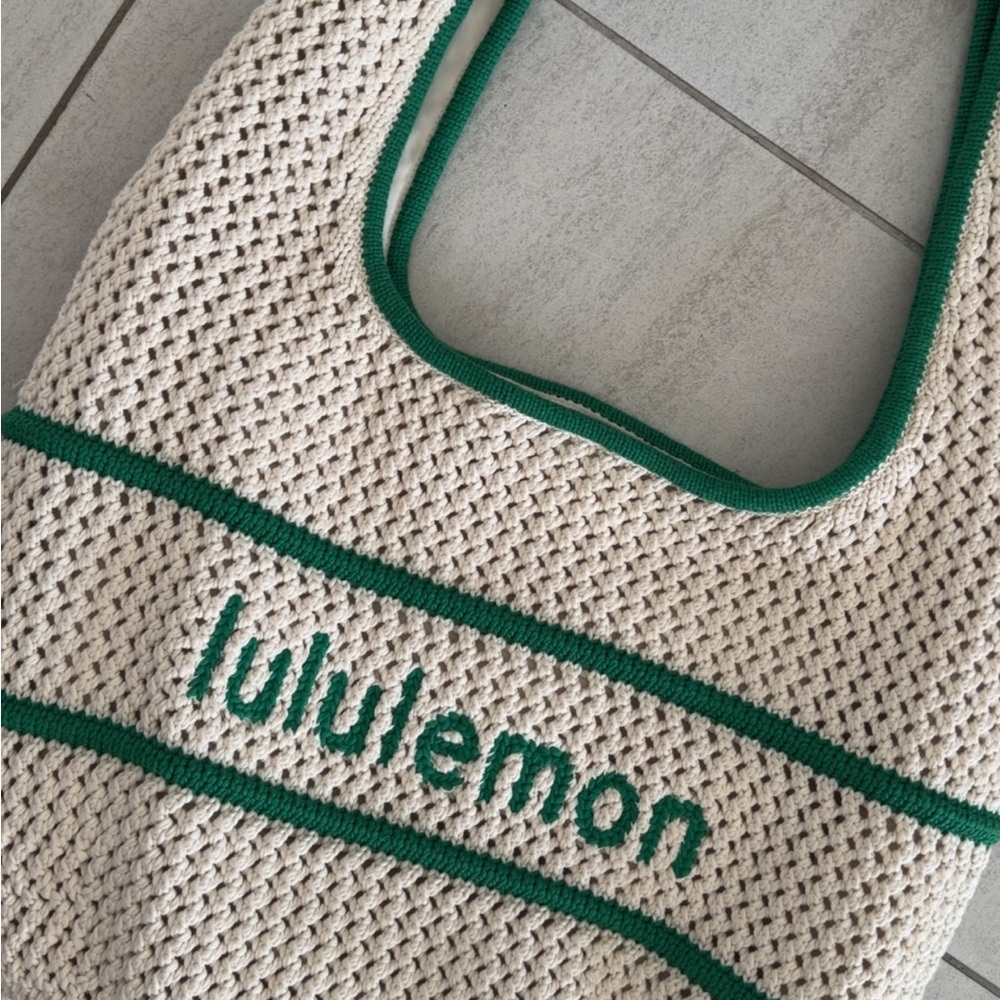 lululemon cotton crocheted shoulder bag BNWT